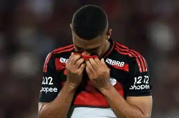 Flamengo paga 1,25 milhão de euros em bônus pela performance de Samuel Lino e pode desembolsar mais 1,75 milhão conforme metas contratuais 11 Flamengo paga bônus milionário por metas de Samuel Lino, confira: