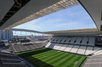 Jogos de hoje, domingo, 18 de janeiro: onde assistir futebol ao vivo e horários