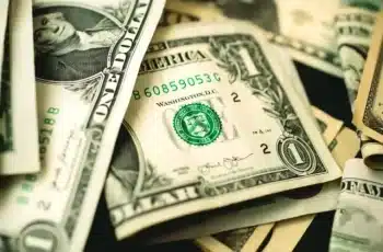 Dólar recua 0,44% e fecha a R$ 5,36; Ibovespa avança 0,27% aos 163.370 pontos 4 Dólar recua para R$ 5,36 e Bolsa sobe com dados de inflação e avanço de acordo UE–Mercosul -