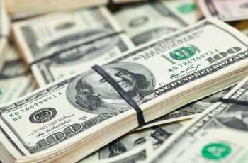 Real abre 2026 em alta e lidera ganhos globais frente ao dólar