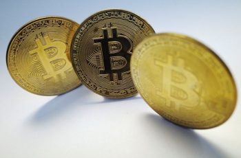 Bitcoin recua após dados do mercado de trabalho dos EUA