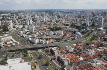 Uberlândia fecha 2025 com superávit de US$ 607,68 milhões na balança comercial