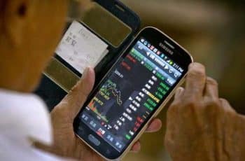 Mercados globais e Ibovespa refletem tensões geopolíticas e dados econômicos; bolsas caem no exterior e bolsa brasileira avança com volatilidade