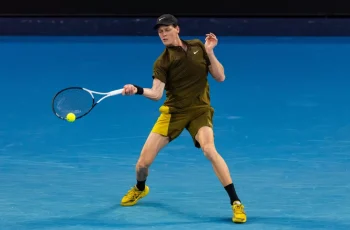 Jannik Sinner busca completar o Sunshine Double no Miami Open após eliminação de Carlos Alcaraz 1 Jannik Sinner will be in action at the ATP Doha Open.