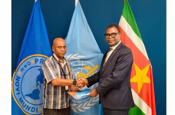 Suriname recebe doação de medicamentos para combater a syfilis em meio a aumento de casos 2 Suriname ontvangt donatie van medicatie tegen syfilis