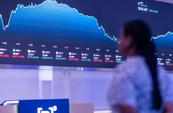 Ibovespa avança 0,53% e fecha a 182.514,20 pontos após duas quedas consecutivas 9 Ibovespa dólar