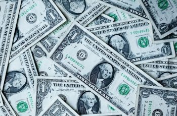 Dólar sobe para R$ 5,16 com operações militares de Israel e EUA contra o Irã