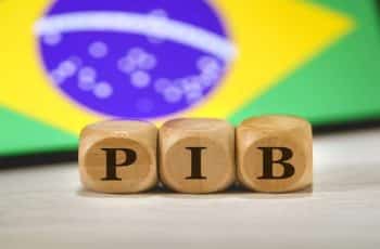 PIB do Brasil desacelera e preocupa economistas