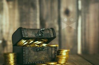 Ouro fecha em alta após payroll, mas cai na semana com pressão do dólar | BDM