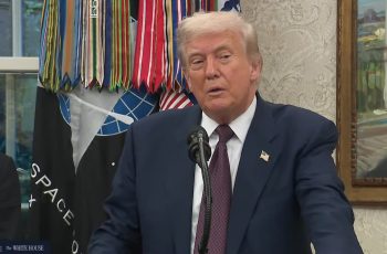 Bitcoin volta a operar acima dos US$ 70.000 após falas de Trump sobre conflitos no Irã