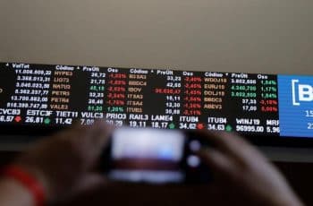 Ibovespa registra queda expressiva influenciado por Fed e petróleo