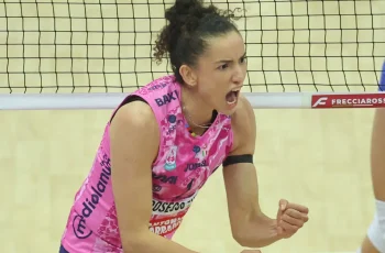 Agenda esportiva do Brasil destaca final do Campeonato Italiano de Vôlei e Campeonato Pan-Americano de Judô neste domingo, 19 de abril de 2026 7 Gabi teve atuação de protagonista na vitória do Conegliano na final da Liga Italiana (Foto: foto Rubin/LVF)