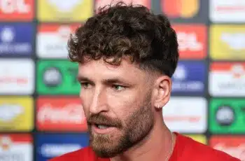 Flamengo busca renovar contrato com Léo Pereira para evitar assédio de clubes estrangeiros 1 Bolavip Logo