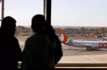 Governo anuncia isenção de PIS/Cofins sobre querosene para conter alta nas passagens aéreas, mas especialistas alertam para possíveis efeitos limitados 1 Passagens caras x imposto zero: após esforços do governo, viajar vai ficar mais barato? – Noticias R7