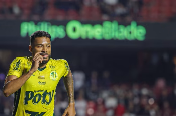 Análise da expulsão de Pulgar em Bragantino x Flamengo por especialista em arbitragem 3 Mirassol x Red Bull Bragantino no Brasileirão: onde assistir ao vivo, horário e escalação