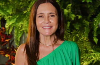 3ª temporada de 'Os Outros' estreia no Globoplay com Adriana Esteves e Lázaro Ramos 10 Exclusivo: Adriana Esteves faz confissão sobre possível sequência de “Avenida Brasil” e diz por que não assiste a reprises