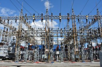 Âmbar Energia assume controle da Amazonas Energia com foco em eficiência e diálogo com consumidores 8 Âmbar Energia assume distribuição e inicia nova fase no Amazonas