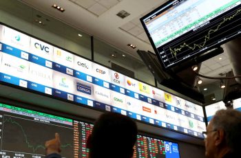 Ibovespa fecha em queda com Brava capitaneando perdas; Usiminas sobe