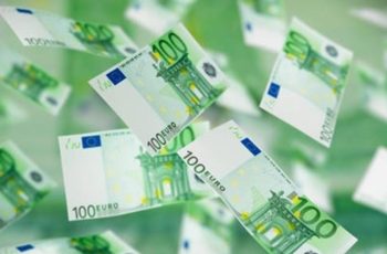 Euro recua em 20 de maio, com taxa de compra a 29.805 VND/EUR e venda a 31.376 VND/EUR. 3 Planejamento do Porto de Khanh Hoa: Objetivo de se tornar um centro internacional de logística e transbordo.
