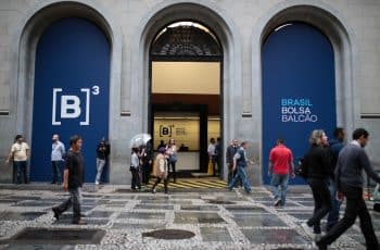 Ibovespa fecha em alta com alívio do petróleo e otimismo sobre acordo entre EUA e Irã | Finanças