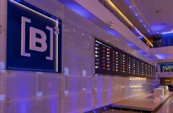 Ibovespa fecha em alta com alívio no petróleo, ata do Copom e balanços | Finanças