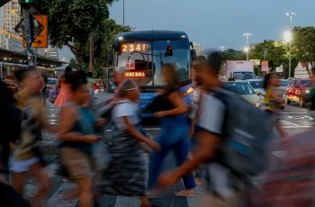 PIB brasileiro cresce 2,3% em 2025, quinto ano consecutivo de alta, segundo IBGE 3 PIB do Brasil cresceu 2,3% em 2025 - Foto: Fernando Frazão/Agência Brasil