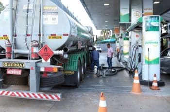 Preço do diesel cai pela 4ª vez em cinco semanas