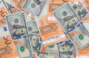 Euro encerra o dia a R$ 5,8484 com baixa variação na B3 2 Euro vale menos que o dólar pela primeira vez em 20 anos; entenda os motivos - Freepik