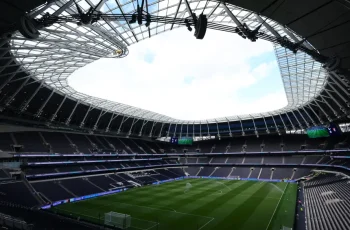 Agenda de Jogos de Futebol para Segunda-feira, 11 de Maio: Destaques no Campeonato Italiano, Premier League, Liga Portuguesa e Brasileirão Feminino 8 Jogos de hoje, segunda, 11 de maio: onde assistir futebol ao vivo e horários