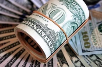 Dólar fecha em alta de 0,97%, a R$ 5,6939 na venda 1 Dólar fecha em alta de 0,97%, a R$ 5,6939
