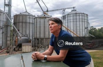 Soja encerra em baixa de 15,50 centavos, a US$ 11,77 por bushel, com incertezas nas compras chinesas 1 Soja fecha em baixa em Chicago com decepção sobre cúpula EUA-China - Mundo