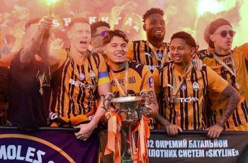 Ex-Santos, Luca Meirelles celebra título do Campeonato Ucraniano pelo Shakhtar Donetsk