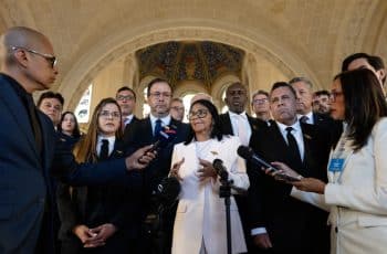 Presidente interina da Venezuela considera negociações com a Guiana sobre o Essequibo 'indispensáveis'