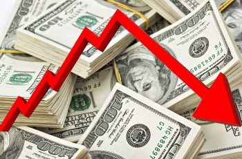 Dólar recua 1,00% e fecha a R$ 4,9523 2 Dólar fecha em queda no Brasil, a R$4,95, com exterior favorável e mercado avaliando Copom