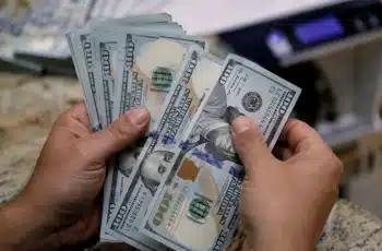 Ibovespa encerra o pregão em leve recuo, pressionado por realização de lucros e cautela internacional 1 O dólar fechou praticamente estável nesta quinta-feira(7)