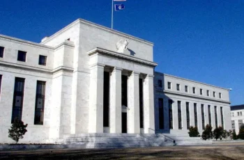 Petróleo encerra mês com preço estabilizado em torno de US$ 95 por barril após alta durante conflito entre EUA e Irã 2 Ibovespa deve encerrar maio em queda diante de piora nas expectativas econômicas