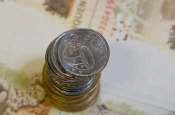 IPCA-15 de junho registra inflação de 0,41%, abaixo da taxa de maio, segundo IBGE 10 IPCA-15: Prévia da inflação sobe 0,41% em junho, diz IBGE