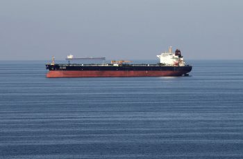 Petróleo Brent avança 1,25% e fecha a US$ 94,25 por barril; WTI sobe 0,84% a US$ 91,30 1 Petróleo fecha em alta após nova troca de ataques entre Israel e Irã; entenda como afeta o seu bolso