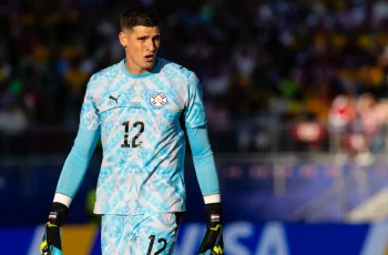 Orlando Gill é o goleiro titular do Paraguai nas oitavas de final da Copa do Mundo de 2026 contra a Alemanha 1 Orlando Gill: quem é, idade e onde joga o goleiro do Paraguai contra a Alemanha image
