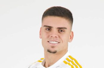 Cruzeiro negocia contratação do atacante Gabriel Pec, ex-Vasco, com concorrência do Bahia 7 Cruzeiro tenta a contratação de Gabriel Pec, ex-Vasco