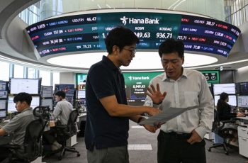 Tech Stocks Face Volatility Amid AI Valuation Concerns and Rising Costs 6 AI stocks melt down again. What’s going on?