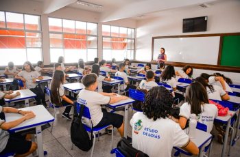 Taxa de analfabetismo em Goiás atinge 3,5% em 2025, menor índice da história, segundo IBGE 5 Goiás registra menor taxa de analfabetismo da história, revela PNAD Contínua