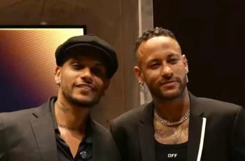 Neymar usa camiseta de R$ 2,4 mil com nome de Satoshi Nakamoto, criador do Bitcoin 2 Neymar usa camiseta de R$ 2,4 mil em homenagem ao Bitcoin