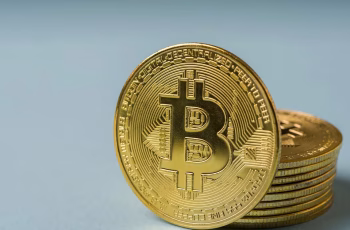 Bitcoin recua 3,8% e é negociado a US$ 108,8 mil após corte de juros nos EUA 1 Nem Trump nem Powell animam o bitcoin: cripto recua mesmo com corte de juros e acordo comercial entre EUA e China