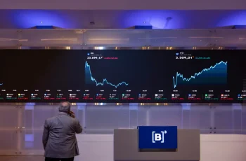 Ibovespa fecha em alta de 2,97%, alcançando 177.866,37 pontos com IPCA abaixo do esperado e perspectivas de corte na Selic 2 Por que o Ibovespa subiu quase 3% e chegou ao maior valor desde 14 de maio nesta 6ª?