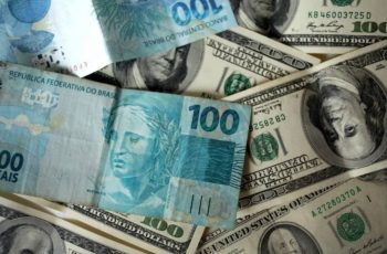 Dólar recua 0,70% e encerra cotado a R$ 5,132 5 Dólar fecha estável e Ibovespa avança após dados dos EUA