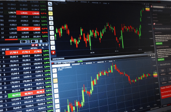 Ibovespa recua 0,60%, fechando aos 174.960 pontos 3 Ibovespa abre em queda com tarifa dos EUA e tensão no Oriente Médio no radar; Vale e bancos pressionam