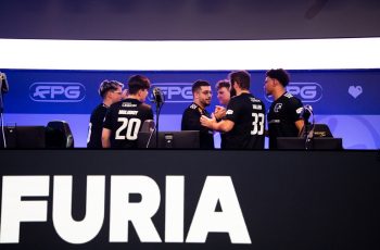 FURIA anuncia saída do treinador assistente Juan "Hepa" Borges após um ano e meio na equipe 4 FURIA tem baixa na comissão técnica