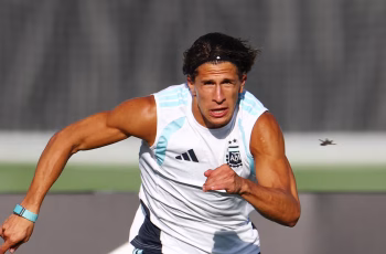 Argentina inicia treino para final do Mundial com atraso devido a tempestade elétrica e define opções para a posição de Giuliano Simeone. 6 Amenaza doble para Simeone - AS.com