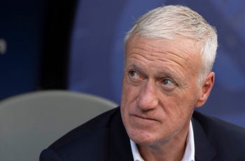 Zidane exprime des regrets 25 ans après son expulsion controversée na Copa do Mundo de 1998 2 Zinédine Zidane futur sélectionneur des Bleus ? Didier Deschamps l'a repris de volée, "c'est impardonnable"